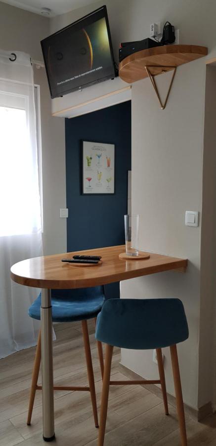 Agreable Petite Maison Proche Joigny Chamvres エクステリア 写真