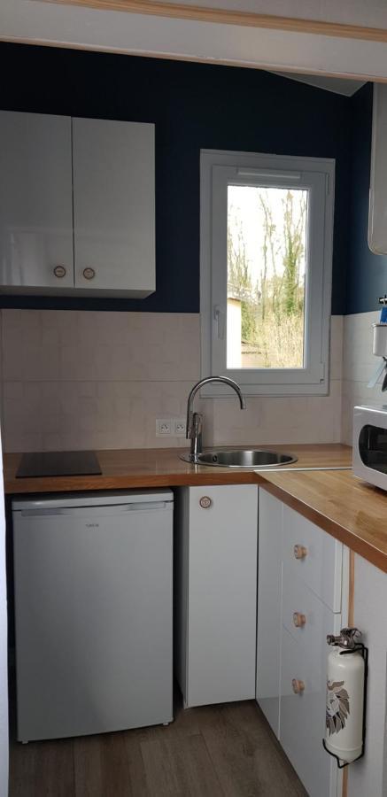 Agreable Petite Maison Proche Joigny Chamvres エクステリア 写真
